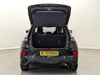 Käytetty Ford Puma ST-Line 125 HP (91 kW) 2023 Musta Katumaasturi