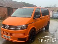 Used VW Shuttle S 102 HP (75 kW) 2019 Orange MPV