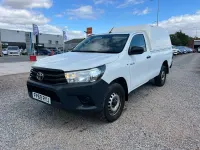 Used Toyota HiLux Active 150 HP (110 kW) 2019 White Pickup