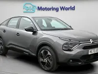 Usado Citroën C4 PureTech 101 CV (74 kW) 2024 Gris SUV