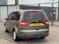 Begagnad Ford Galaxy Zetec 163 HK (119 kW) 2011 Grön Minibuss