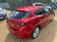 Usado Mazda 3 Inclusive 120 HP (88 kW) 2018 Vermelho Citadino