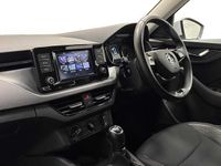 Used Skoda Kamiq 95 HP (69 kW) 2021 White SUV