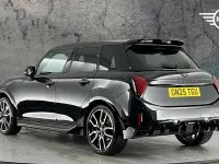 Used Mini Cooper Hatch 113 kW (154 HP) 2025 Black Hatchback