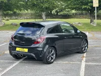 Second-hand Vauxhall Corsa 2013 Negru Hatchback