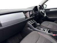 Used Skoda Kodiaq SE Drive 147 HP (108 kW) 2022 Grey SUV