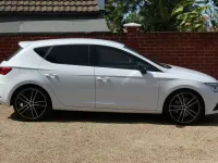 Used Seat Leon Cupra 290 290 HP (213 kW) 2019 White Hatchback