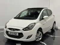 Used Hyundai ix20 Style 115 HP (84 kW) 2013 White Hatchback