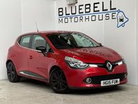 Used Renault Clio IV Dynamique 90 HP (66 kW) 2015 Red Hatchback