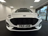 Used Ford Kuga ST-Line X 2021 Frozen white SUV