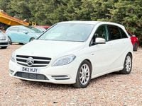 Begagnad Mercedes B180 2012 Vit Minibuss