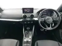 Usado Audi Q2 S-Line 150 CV (110 kW) 2021 Blanco SUV