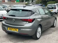 Used Vauxhall Astra Elite 150 HP (110 kW) 2017 Grey Hatchback