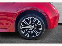 Used Toyota Corolla Design 120 HP (88 kW) 2019 Red Hatchback