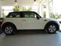 Used Mini Cooper Hatch 136 HP (100 kW) 2016 White Hatchback