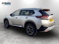 Used Nissan X-Trail Tekna 213 HP (156 kW) 2025 Champagne silver SUV