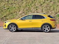 Used Kia XCeed First Edition 138 HP (101 kW) 2019 Yellow SUV