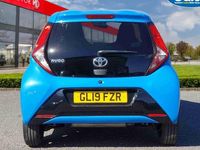 Begagnad Toyota Aygo Trend 72 HK (52 kW) 2019 Blå Halvkombi