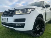 Used Land Rover Range Rover Vogue 258 HP (189 kW) 2014 White SUV