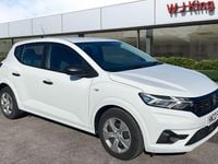 Used Dacia Sandero Essentiel 67 HP (49 kW) 2022 White Hatchback
