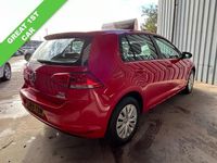 Used VW Golf VII S 85 HP (62 kW) 2015 Red Hatchback