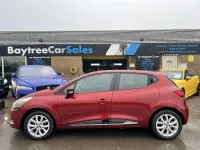 Used Renault Clio IV Dynamique 75 HP (55 kW) 2016 Red Hatchback