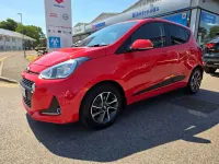 Used Hyundai i10 Premium 87 HP (63 kW) 2019 Red Hatchback