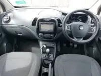 Used Renault Captur Dynamique 90 HP (66 kW) 2016 Cream SUV