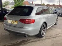 Begagnad Audi A4 Black Edition 2022 Silver Kombi
