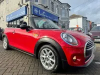 Begagnad Mini Cooper Cabriolet 2017 Röd Cab
