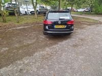 Begagnad VW Passat Highline 2013 Svart Kombi
