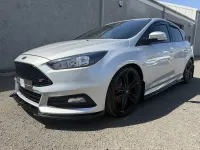 Used Ford Focus ST 250 HP (183 kW) 2017 Silver Hatchback