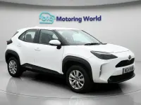 Used Toyota Yaris 91 HP (66 kW) 2024 White Hatchback