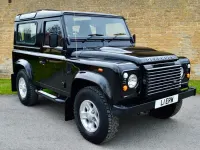 Używany Land Rover Defender 2015 Czarny Kombi