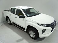 Used Mitsubishi L200 150 HP (110 kW) 2020 White Pickup