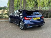 Begagnad Audi A1 S-Line 2025 Blå SUV