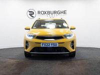 Used Kia Stonic 99 HP (72 kW) 2022 Yellow SUV