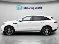 Usado Mercedes EQC400 AMG line 300 kW (408 HP) 2021 Branco SUV