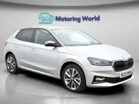 Usado Skoda Fabia Colour Edition 109 HP (80 kW) 2022 Prateado Citadino