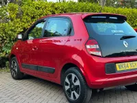 Used Renault Twingo Play 70 HP (51 kW) 2014 Red Hatchback