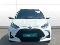 Used Toyota Yaris Design 116 HP (85 kW) 2023 White Hatchback