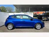 Used Renault Clio Evolution 90 HP (66 kW) 2025 Blue Hatchback