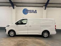 Used Vauxhall Vivaro Sportive 100 HP (73 kW) 2022 White MPV