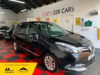 Begagnad Renault Scénic III Dynamique 110 HK (80 kW) 2016 Svart Minibuss