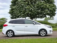 Used Kia Carens 139 HP (102 kW) 2016 White MPV