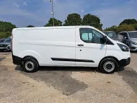 Used Ford Transit Custom 130 HP (95 kW) 2023 White Van