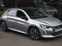 Usado Peugeot 208 GT-line 130 HP (95 kW) 2020 Cinzento Citadino