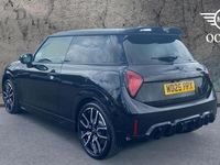 Used Mini Cooper Hatch 154 HP (113 kW) 2025 Black Hatchback