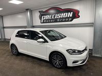 Used VW Golf VII SE 115 HP (84 kW) 2017 White Hatchback