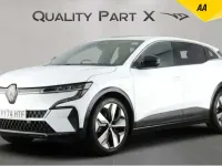 Używany Renault Megane E-Tech Komfort 160 kW (218 KM) 2024 Biały Hatchback